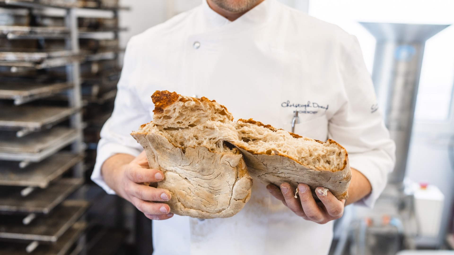 Das „Usedomer“ duftet herrlich. Das Sauerteigbrot des Casa Familia wird längst nicht mehr nur Hotelgästen zum Frühstück serviert., © TMV/Gross