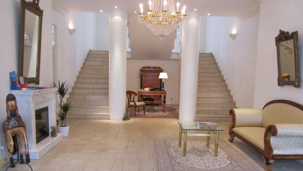 Foyer im Friedrich-Franz-Palais, © Hotel Friedrich-Franz-Palais