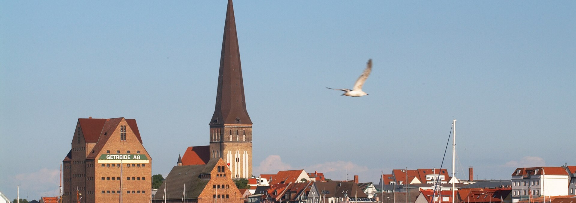 Stadthafen und  Petrikirche, © Nordlicht