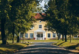 Ruhe Oase mit Blick in den Park, © Gutshaus Stolpe