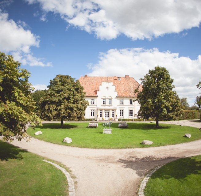 Außenansicht Gut Klein Nienhagen, © Gut Klein Nienhagen / Anne Karsten