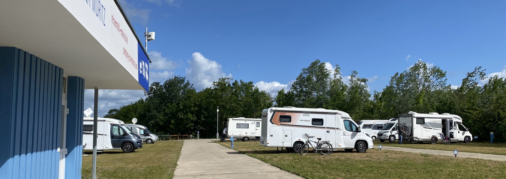 Reisemobilstellplatz an der Marina, © KUHNLE-TOURS