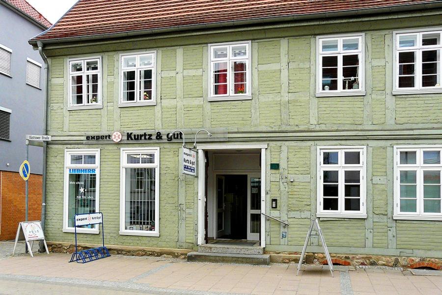 Expert Kurtz & Gut - Das Geschäft, © Expert Kurtz & Gut