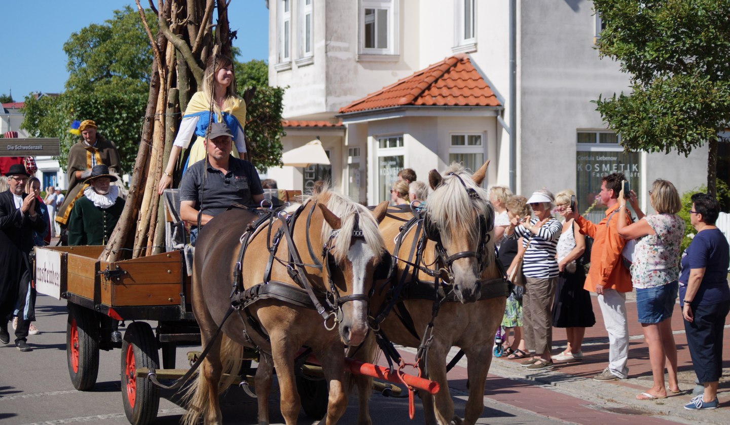 31.   Koserower Seebrückenfest, © Festumzug