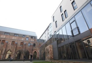 Innenhof der Hochschule für Musik und Theater Rostock, © Landesmarketing MV