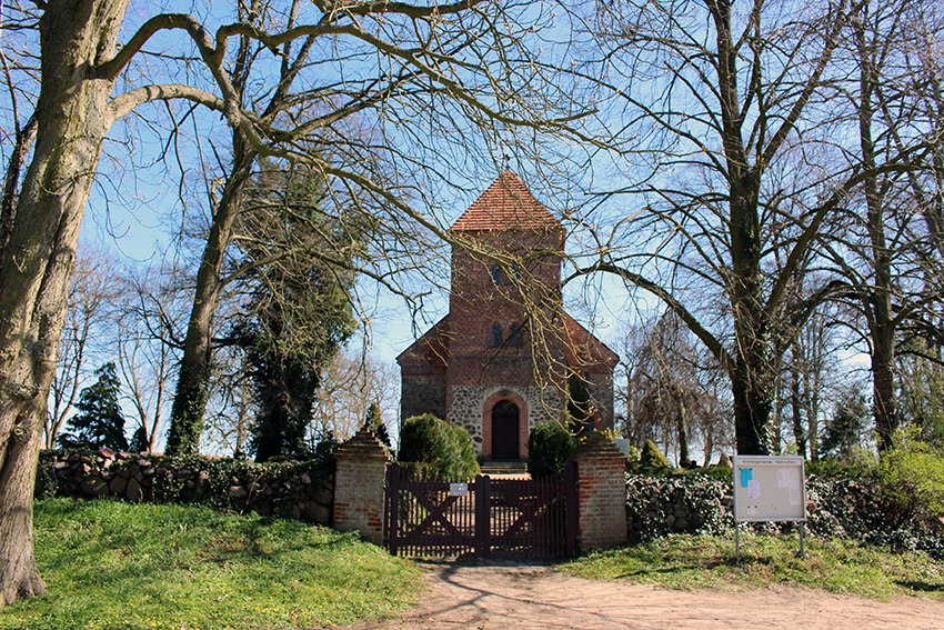 Feldsteinkirche / Kirch Poppentin, © Kur- und Tourismus GmbH Goehren-Lebbin