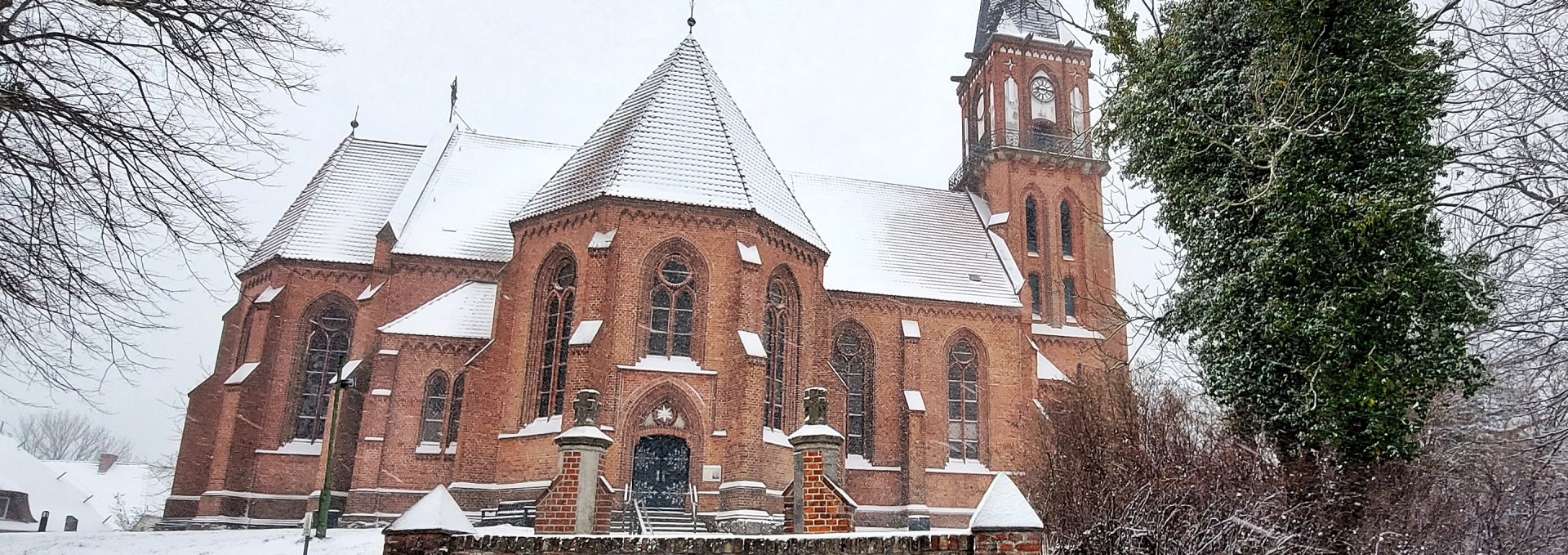 Fischländer Kirche__20231129_091649-02, © Kevin Schiemann / KVW Wustrow