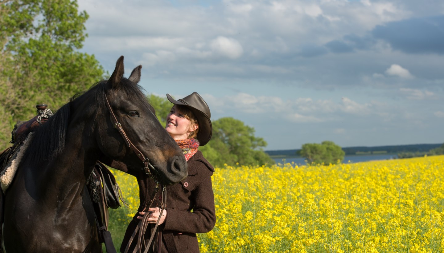 Mit dem eigenen Pferd auf Reisen gehen und unterwegs tolle neue Eindrücke gewinnen., © TMV/Hafemann