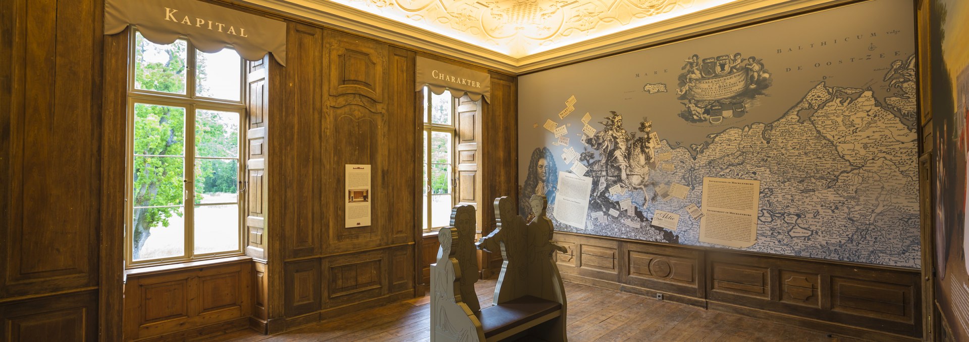 Ausstellungsraum im Museum Schloss Bothmer, © SSGK MV / Timm Allrich