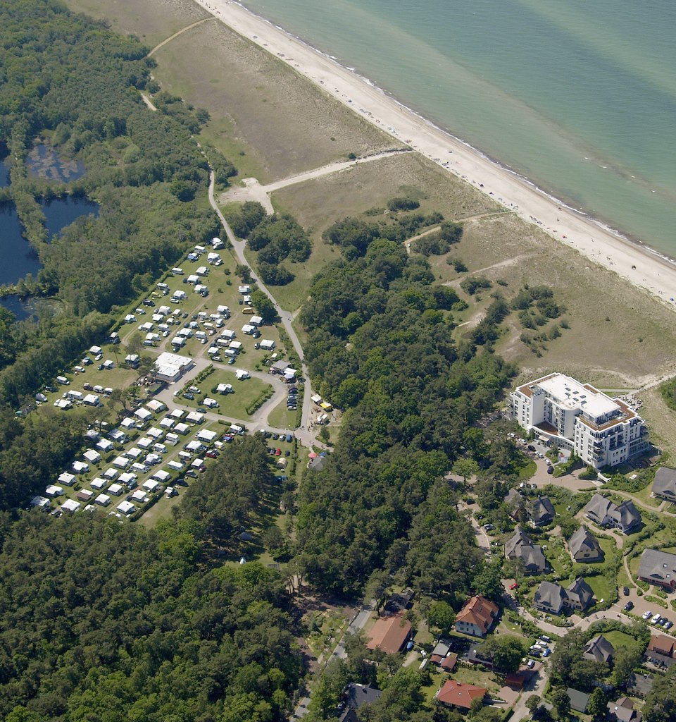 Luftbild von unserem Campingplatz und Umgebung, © Camping in Neuhaus