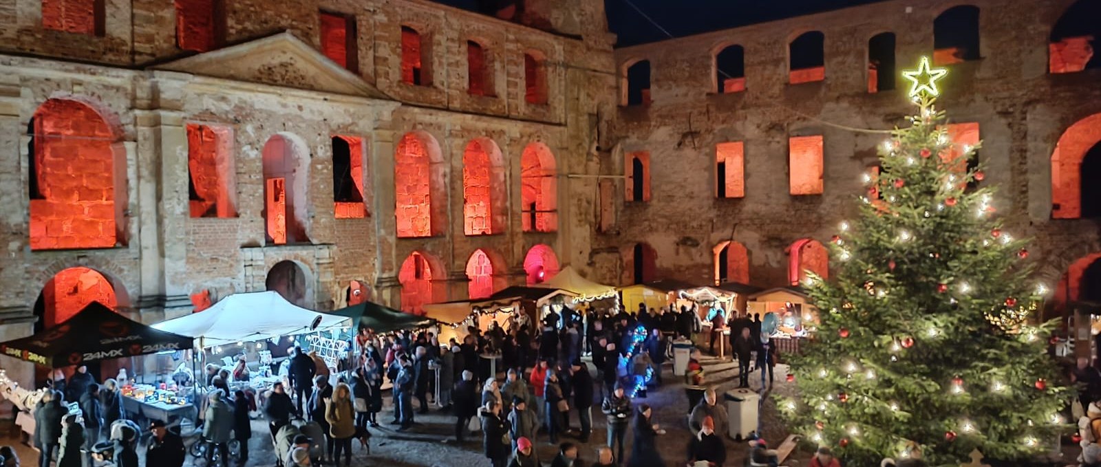 Weihnachtsmarkt in der Kloster- und Schlossanlage Dargun, © Stadt Dargun