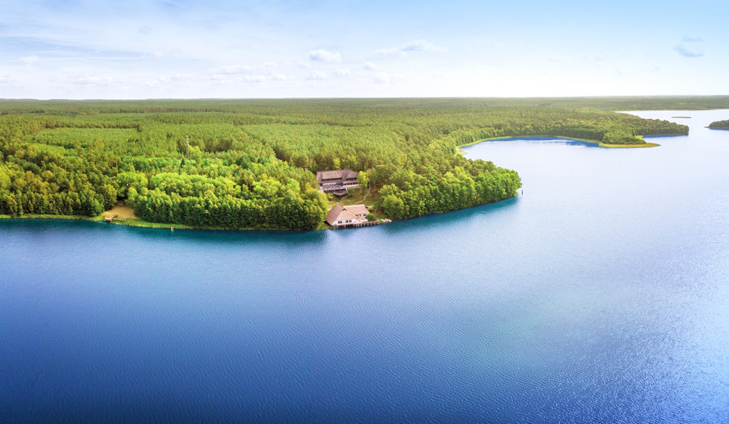 Luftbild Van der Valk Naturresort Drewitz Panorama 300dpi, © Van der Valk Freizeit und Touristik GmbH