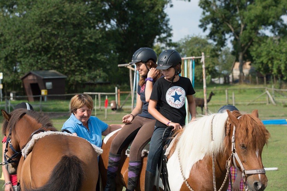 Pflegekinder lernen beim Umgang mit dem Pferd viel über sich selbst, © TMV/Hafemann