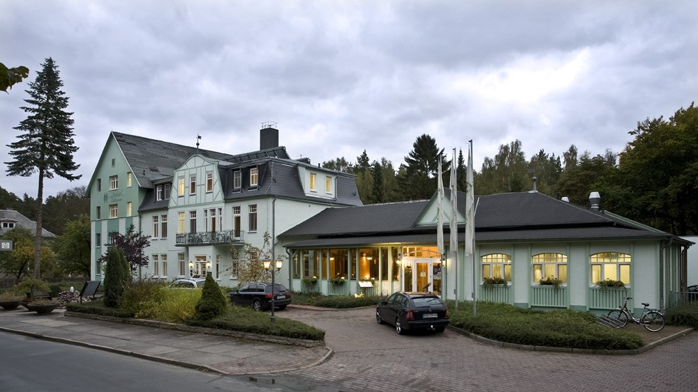 Vorderansicht Seehotel Ecktannen, © Mirko Runge