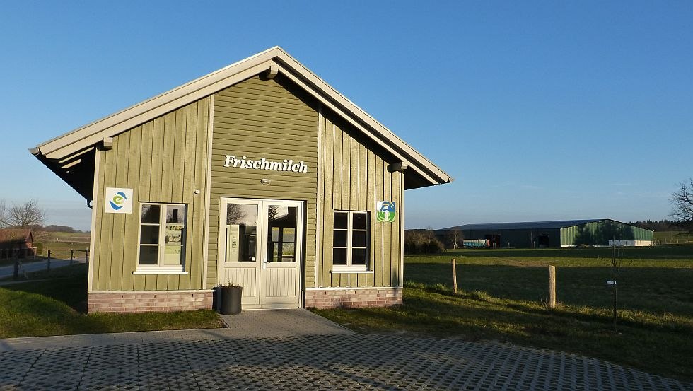 Unser Milchautomat in Bollewick, © Van der Ham Bollewick