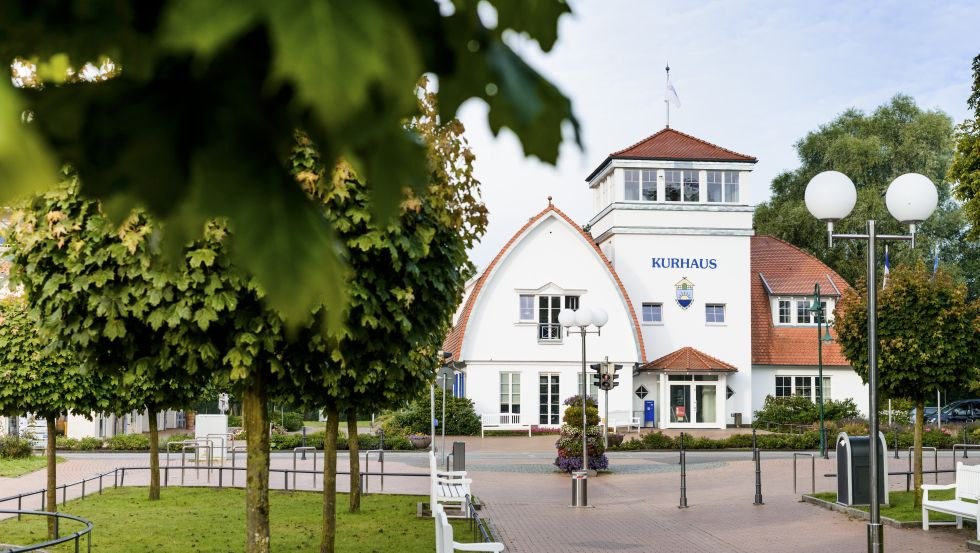 Sitz der Kurverwaltung im Kurhaus Boltenhagen, © Patrick Lux