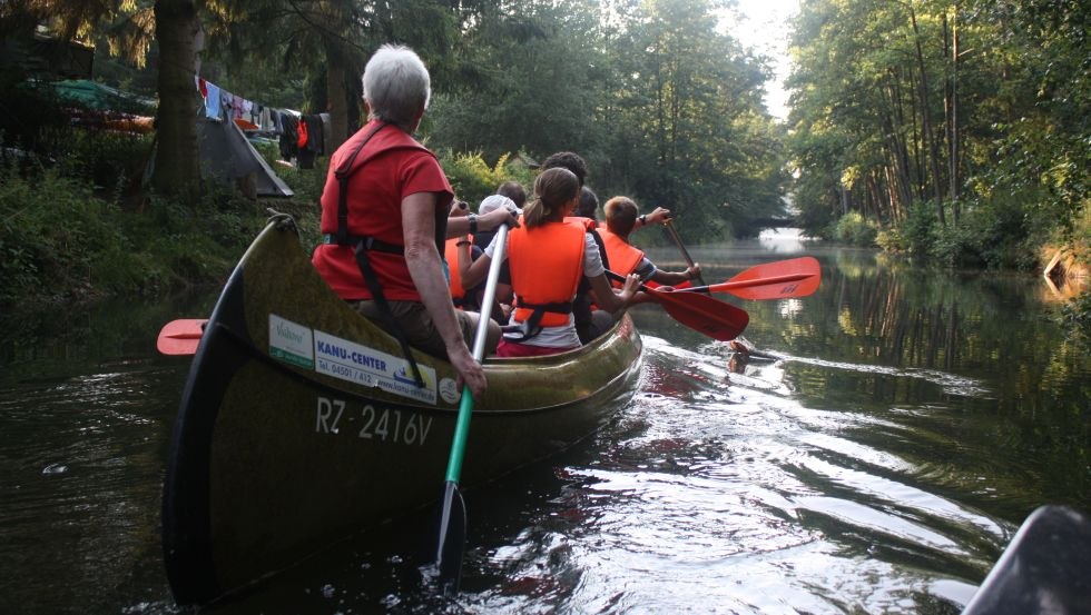 Im Großcanadier auf dem Schaalseekanal, © Schaalsee-Camp/Schydelko