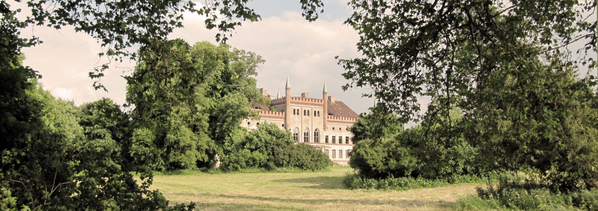 Schloss Broock mit Lenné-Park, 2013, © Christian Schmidt