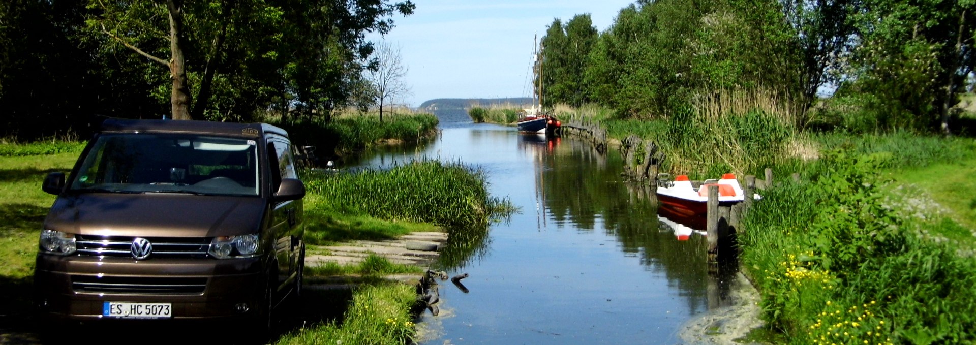 An unserer Anlegestelle im Stichkanal haben wir Platz für Boote bis 70 cm Tiefgang, © Naturcampingplatz Lassan