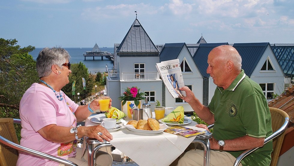 Kaffeepause auf der Terrasse des Appartements, © Kurhotel zu Heringsdorf GmbH & Co. KG