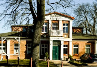 Außenansicht Theater Schiefe Ebene Neustrelitz, © Theater Schiefe Ebene