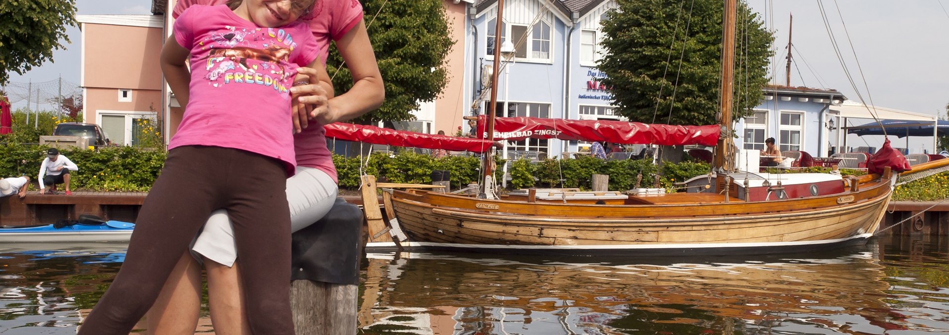 Idylle und maritime Atmosphäre am Hafen Zingst, © Frank Burger