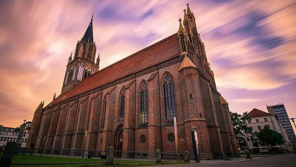 Blick auf die Konzertkirche Neubrandenburg, © Carsten Schnee Photography