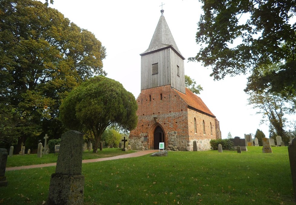 hs_GroßZicker_Kirche, © Tourismuszentrale Rügen GmbH