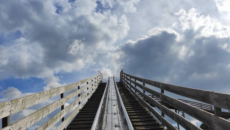 Blick in die Wolken von der Sommerrodelbahn in Bad Doberan, © Kristina Dirkner