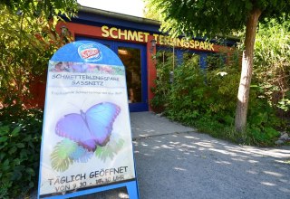 Schmetterlingspark in Sassnitz - Eingang, © Tourismuszentrale Rügen