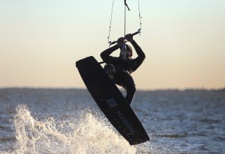 © Kitesurf & Kanu Born