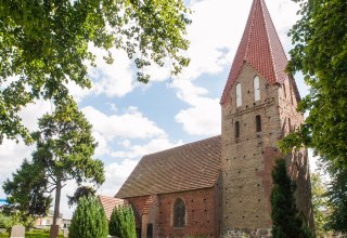 Kirche von der Nordwestseite fotografiert., © Frank Burger