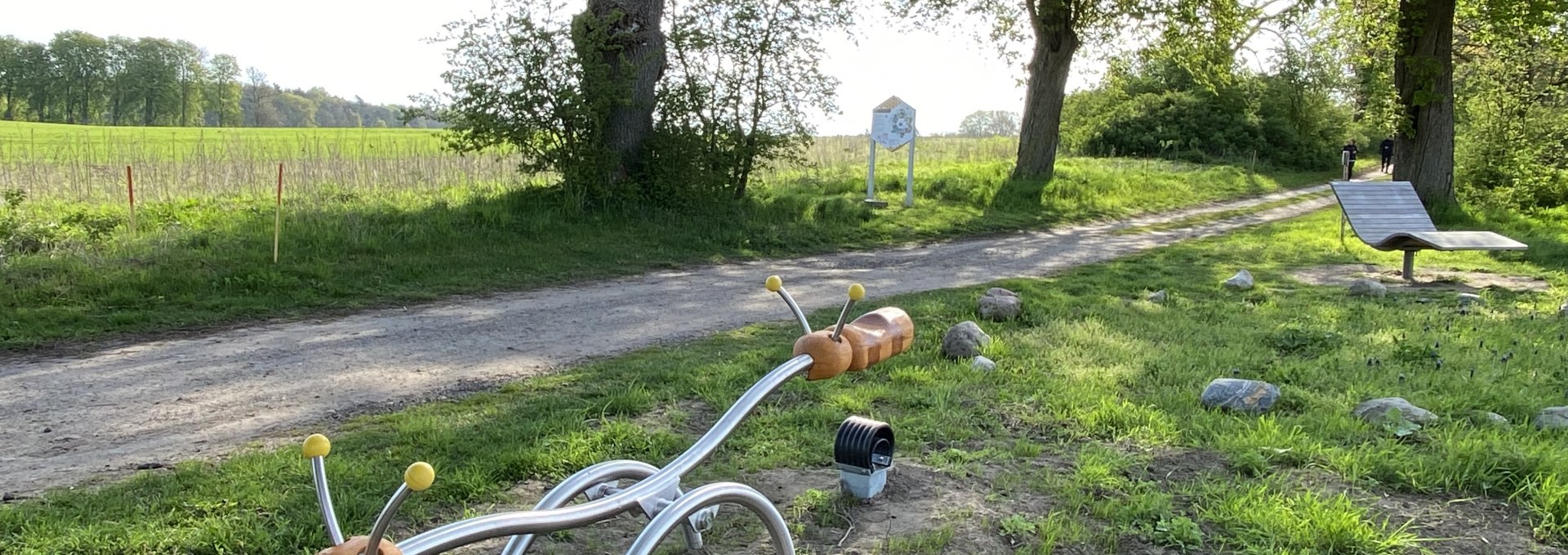 Zeit zum Spielen entlang des Bienenlehrpfades im Land Fleesensee, © KUTGL/Muster