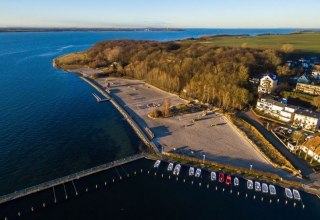 Blick auf den Hafen von Altefähr von oben, © Eigenbetrieb Hafen- und Tourismuswirtschaft Altefähr
