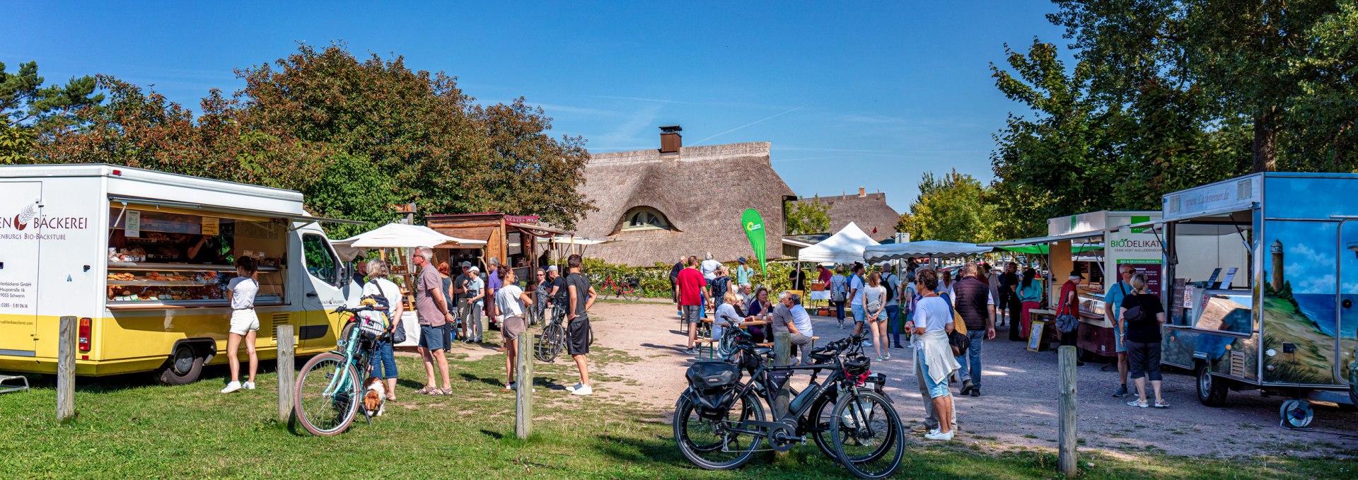 Sommerfrischemarkt in Ahrenshoop, © ostsee-kuestenbilder.de